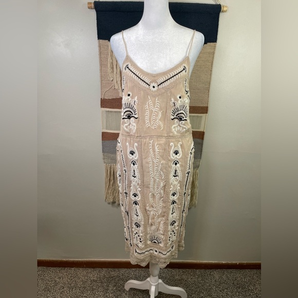 Anthropologie Maeve Beige Embroidered Lace Slip Midi Dress S spaghetti straps - Picture 3 of 11
